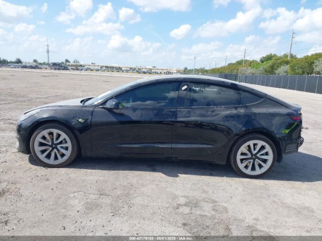 5YJ3E1EA9NF189889 Tesla Model 3 Rear-wheel Drive