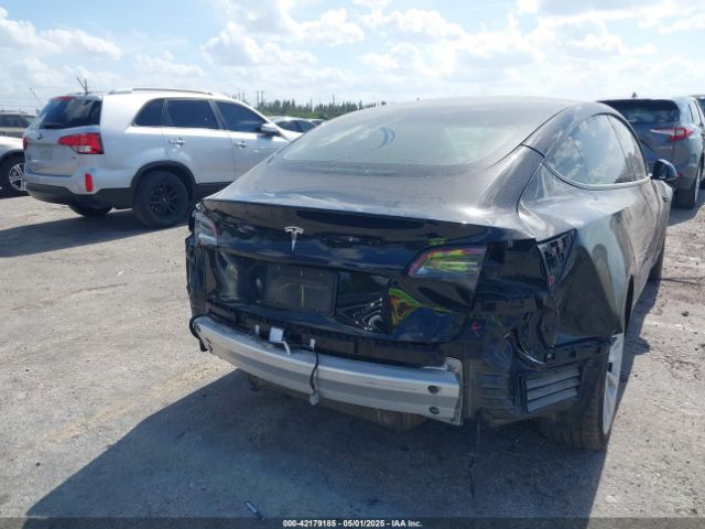 5YJ3E1EA9NF189889 Tesla Model 3 Rear-wheel Drive