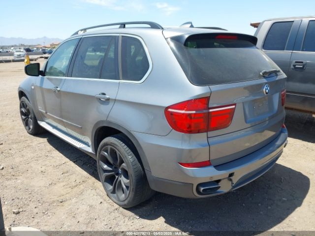 2013 BMW X5 5UXZV8C56D0C15064 Photo 2