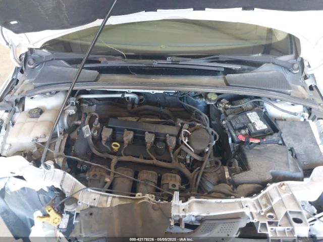 1FADP3E28EL422084 Ford FOCUS S