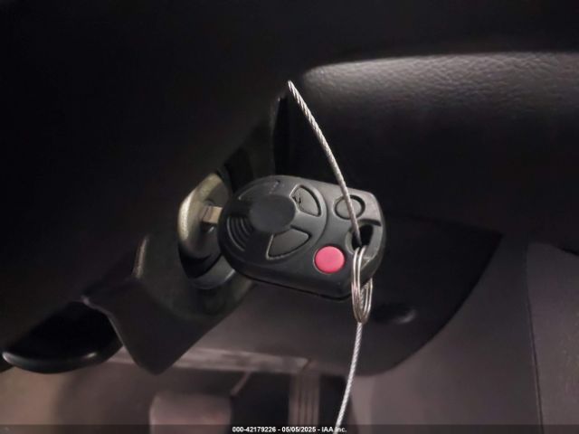 1FADP3E28EL422084 Ford FOCUS S