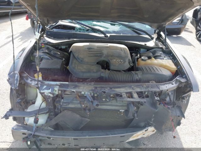 2019 CHRYSLER 300 2C3CCAGG3KH648934 Photo 9