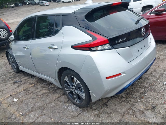 1N4AZ1CP8JC303655 Nissan Leaf Sl