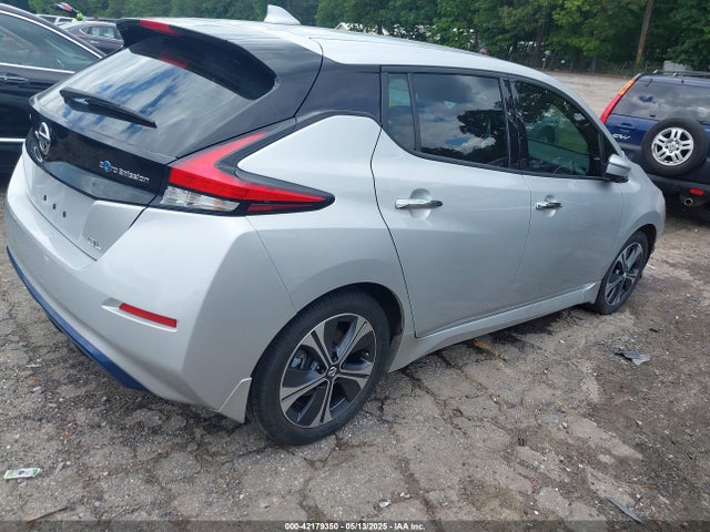 1N4AZ1CP8JC303655 Nissan Leaf Sl