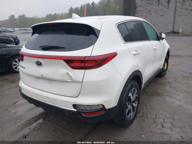KNDPMCAC7N7008656 KIA Sportage Lx