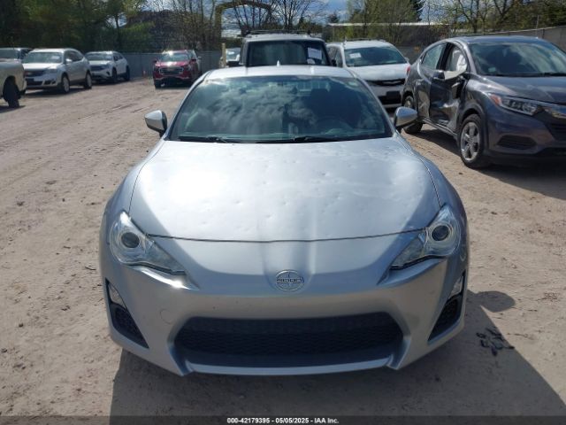JF1ZNAA10F8711526 Scion FR-S