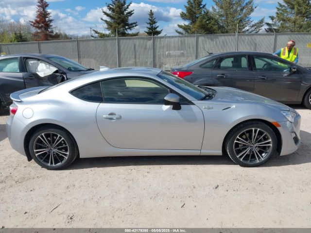 JF1ZNAA10F8711526 Scion FR-S