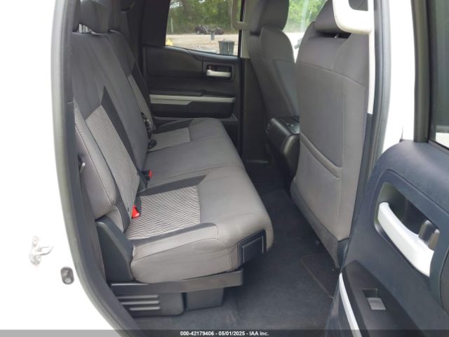5TFUY5F15GX503144 Toyota Tundra Sr5 5.7l V8