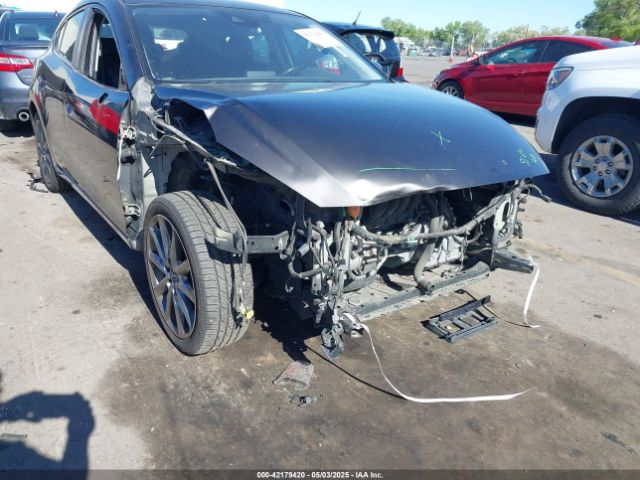 3MZBN1L34JM164952 Mazda Mazda3 Touring
