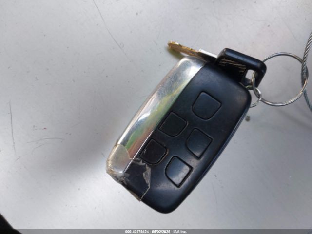 2017 JAGUAR XE SAJAR4BG3HA976695 Photo 10