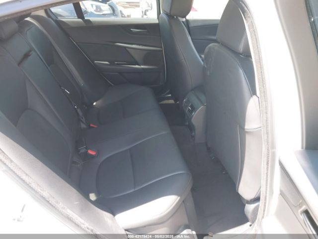 2017 JAGUAR XE SAJAR4BG3HA976695 Photo 7