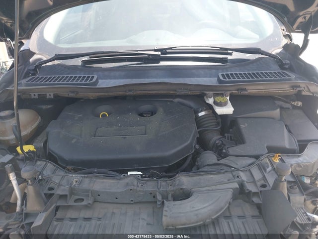 1FMCU0G91HUA95450 Ford ESCAPE SE