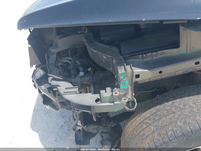 1FMCU0G91HUA95450 Ford ESCAPE SE
