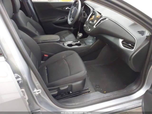 1G1ZC5ST1PF198882 Chevrolet lfv