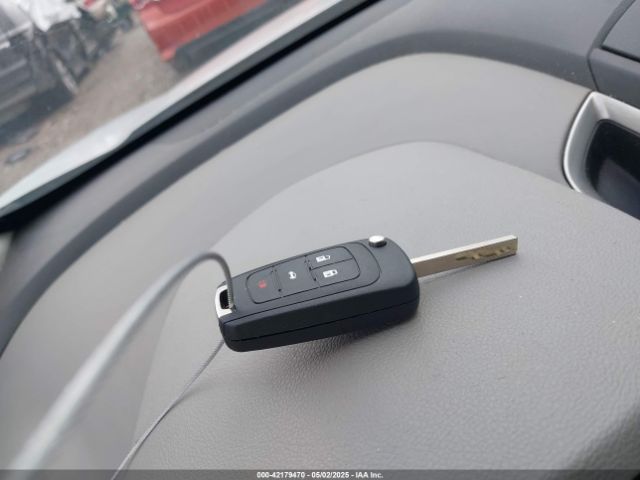 KL7CJKSB2FB109302 Chevrolet Trax 1ls