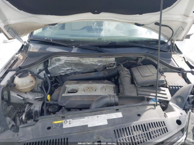 WVGAV7AX9HK001055 Volkswagen Tiguan 2.0t S