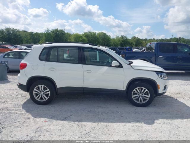 WVGAV7AX9HK001055 Volkswagen Tiguan 2.0t S