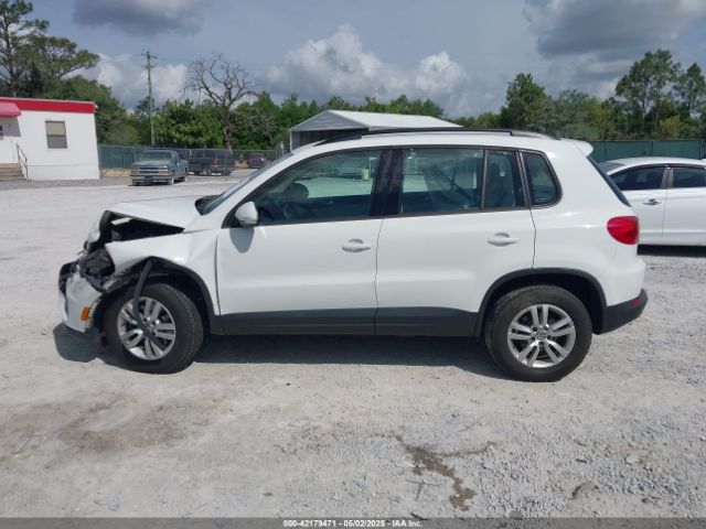 WVGAV7AX9HK001055 Volkswagen Tiguan 2.0t S
