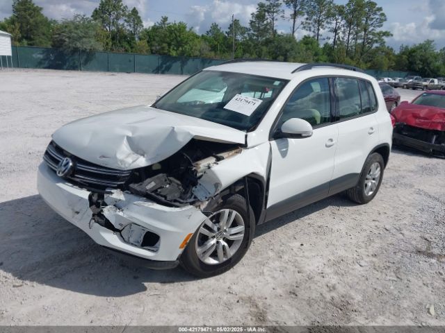 WVGAV7AX9HK001055 Volkswagen Tiguan 2.0t S