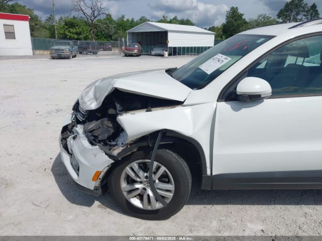 WVGAV7AX9HK001055 Volkswagen Tiguan 2.0t S