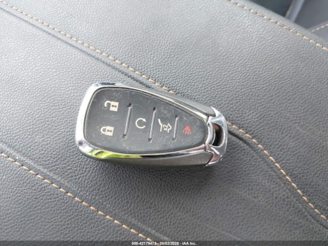 1GNEVHKW4JJ275817 Chevrolet Traverse 3lt