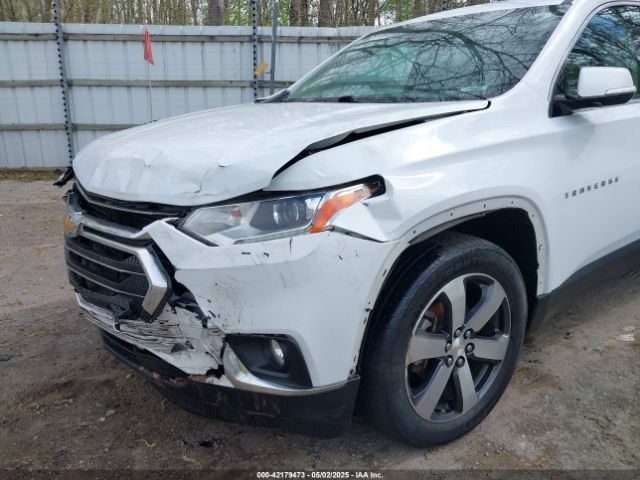 1GNEVHKW4JJ275817 Chevrolet Traverse 3lt