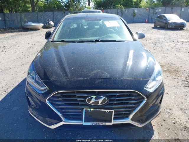 5NPE24AF4KH735581 Hyundai SONATA SE