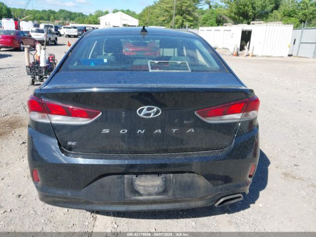 5NPE24AF4KH735581 Hyundai SONATA SE