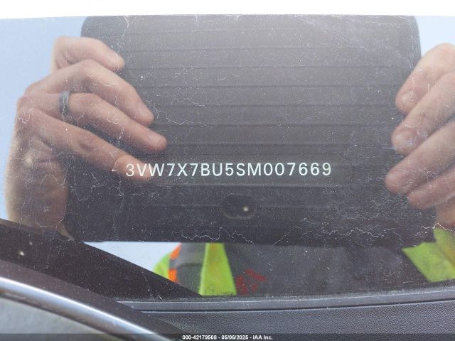 3VW7X7BU5SM007669 Volkswagen Jetta 1.5t Se