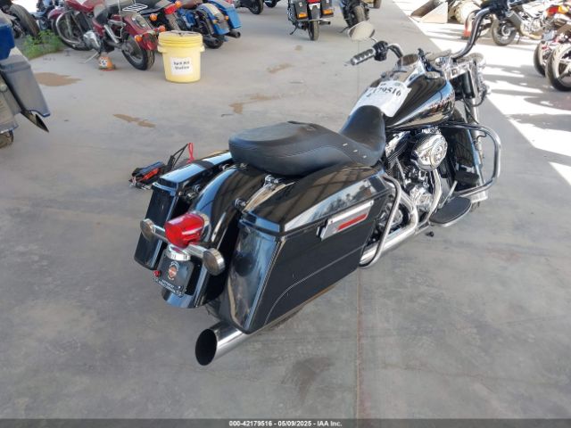2011 HARLEY-DAVIDSON FLHR 1HD1FB41XBB606929 Photo 3
