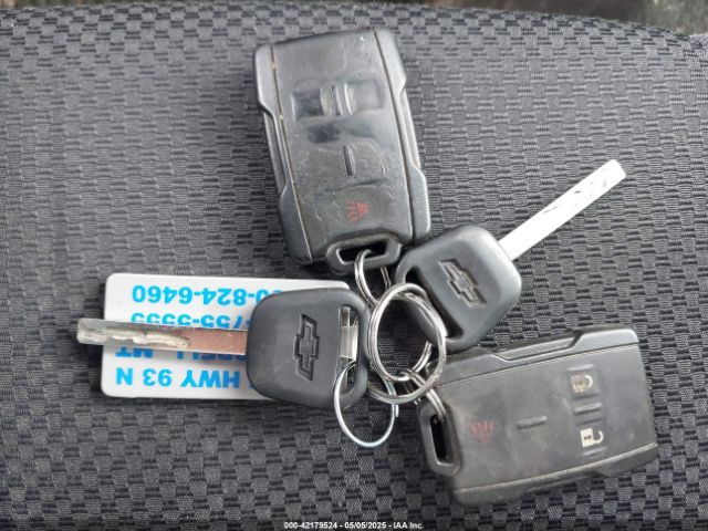 1GCVKREH0EZ316858 Chevrolet Silverado 1500 1lt