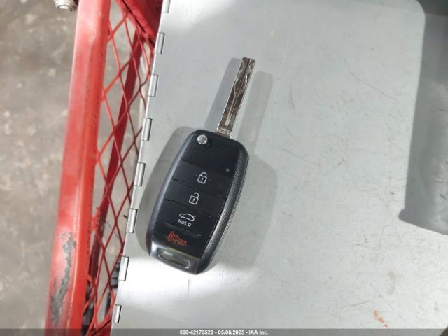 5XXGM4A73EG312860 KIA Optima Lx