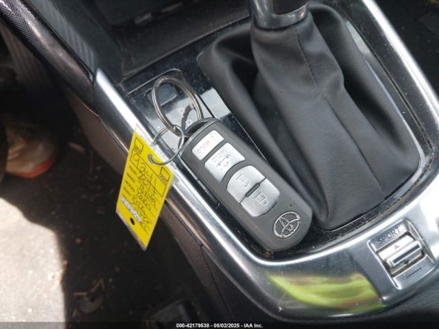 3MYDLBYV0HY162153 Toyota YARIS IA