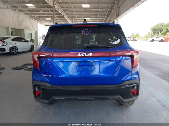 KNDEU2AA6R7640098 KIA SELTOS S
