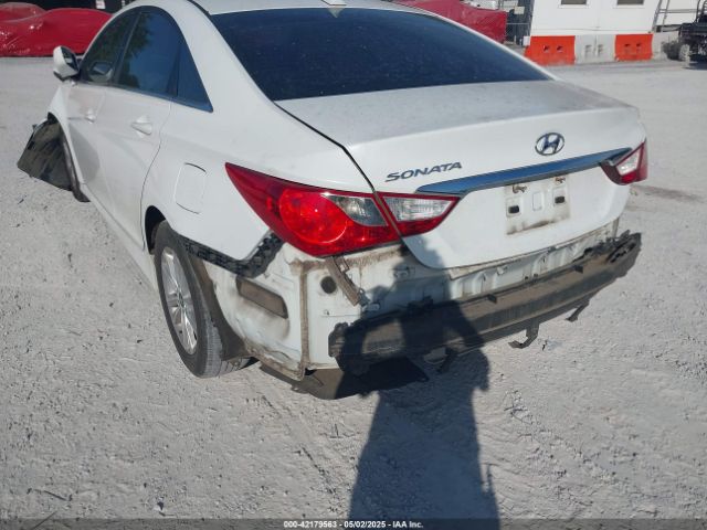 5NPEB4AC1EH931410 Hyundai SONATA GLS