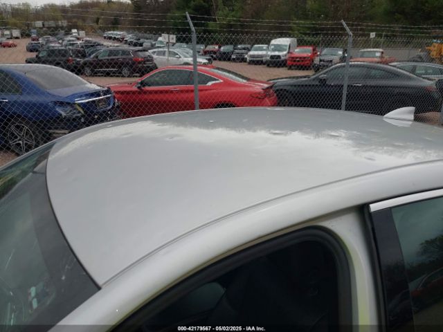 2G1105SA8G9164239 Chevrolet IMPALA 1LT
