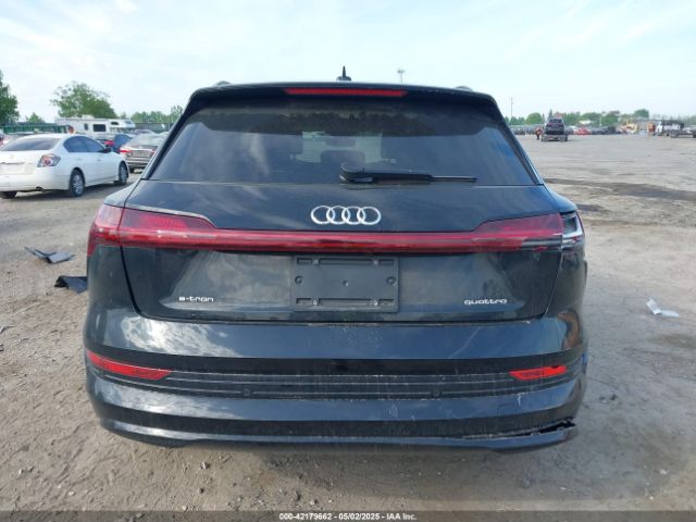 WA1AABGE7NB024560 Audi E-Tron
