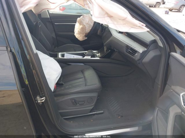WA1AABGE7NB024560 Audi E-Tron
