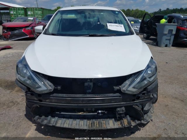 3N1AB7AP3KY427879 Nissan SENTRA SV