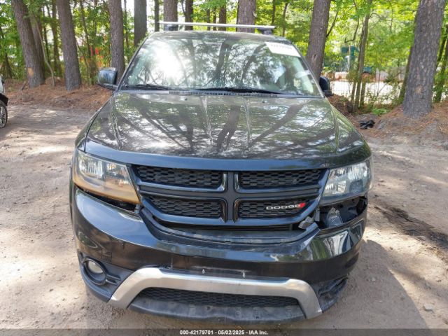 3C4PDDGG7JT499445 Dodge Journey Crossroad Awd