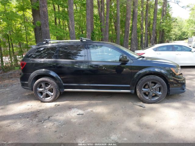 3C4PDDGG7JT499445 Dodge Journey Crossroad Awd