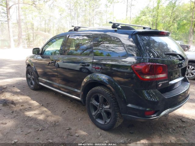 3C4PDDGG7JT499445 Dodge Journey Crossroad Awd