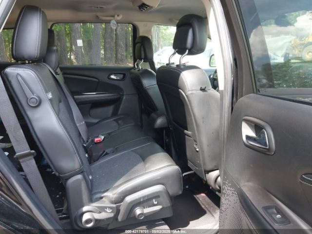 3C4PDDGG7JT499445 Dodge Journey Crossroad Awd