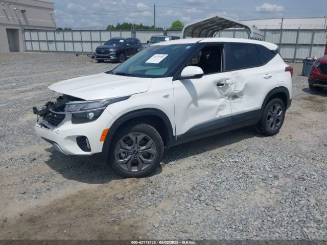 2024 KIA SELTOS KNDEPCAA7R7579163 Photo 1