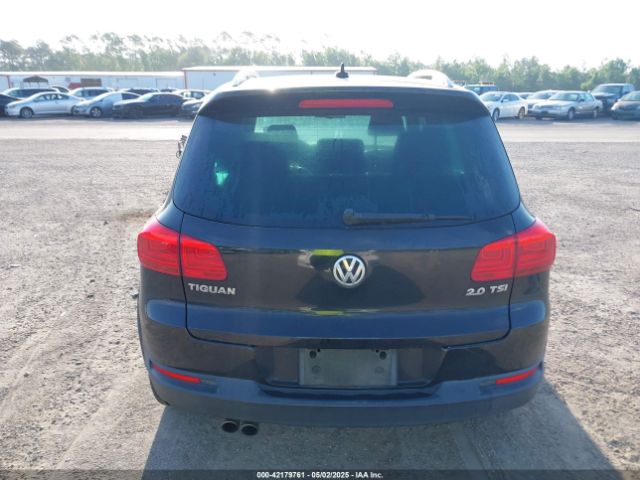 WVGAV3AX6EW099815 Volkswagen Tiguan R-line