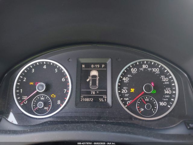 WVGAV3AX6EW099815 Volkswagen Tiguan R-line
