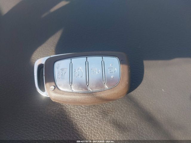 2020 HYUNDAI TUCSON KM8J3CA4XLU145263 Photo 10