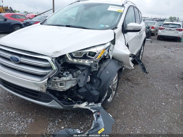 Ford Escape Titanium 2017 1FMCU9JD7HUB35001 Image 6