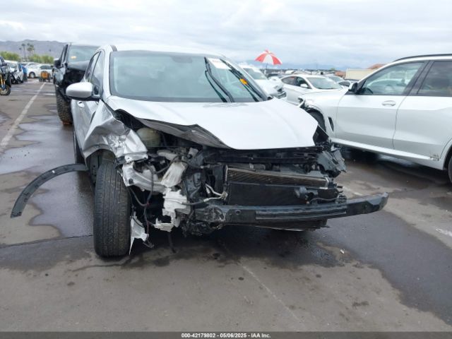 KNDPM3AC8J7351115 KIA Sportage Lx