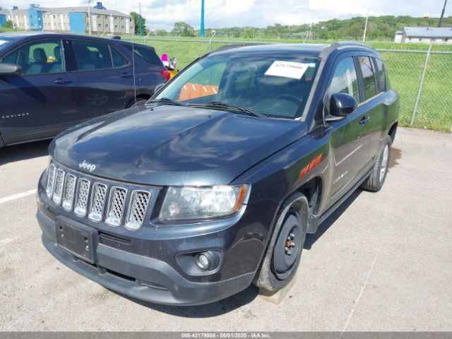 1C4NJCEA2ED643388 Jeep Compass Latitude